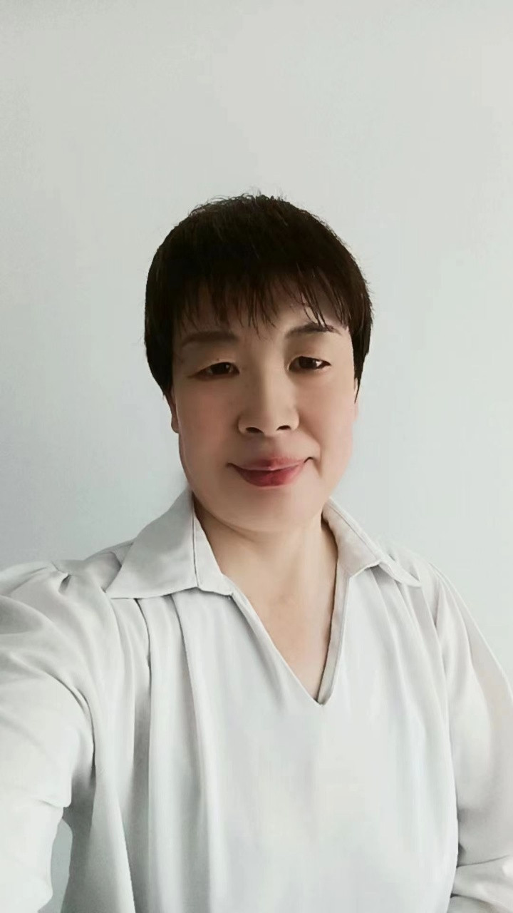 阿姨资料照片
