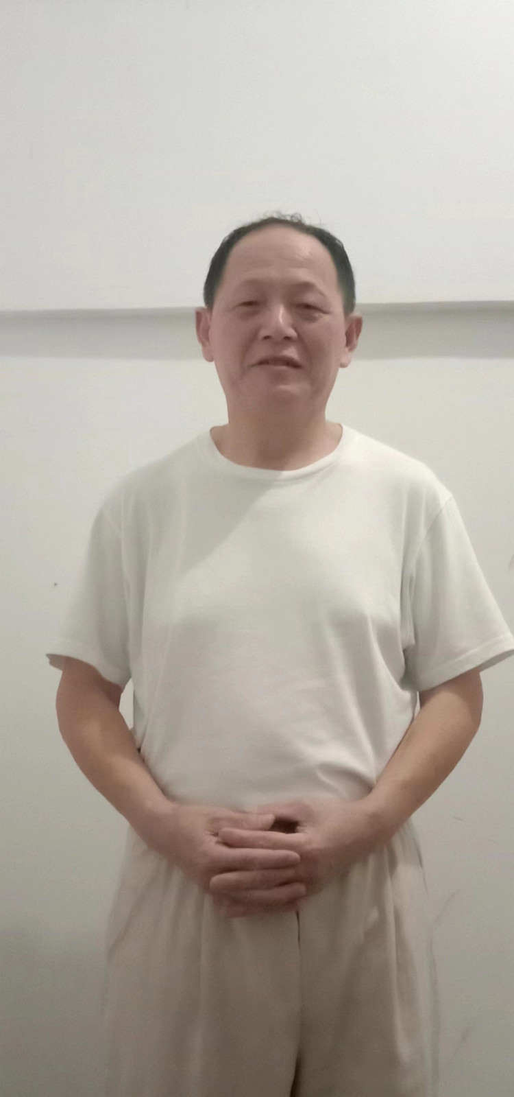 阿姨资料照片