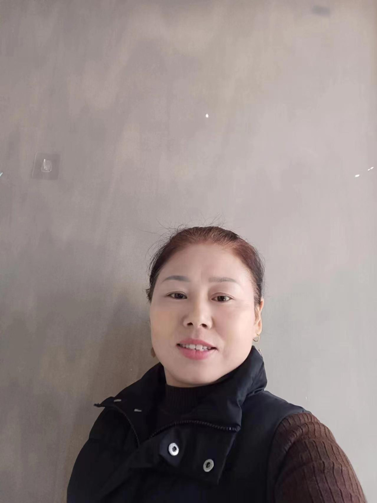 阿姨资料照片