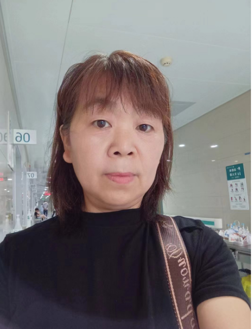 阿姨资料照片