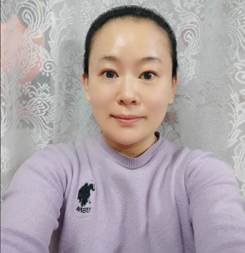 阿姨资料照片