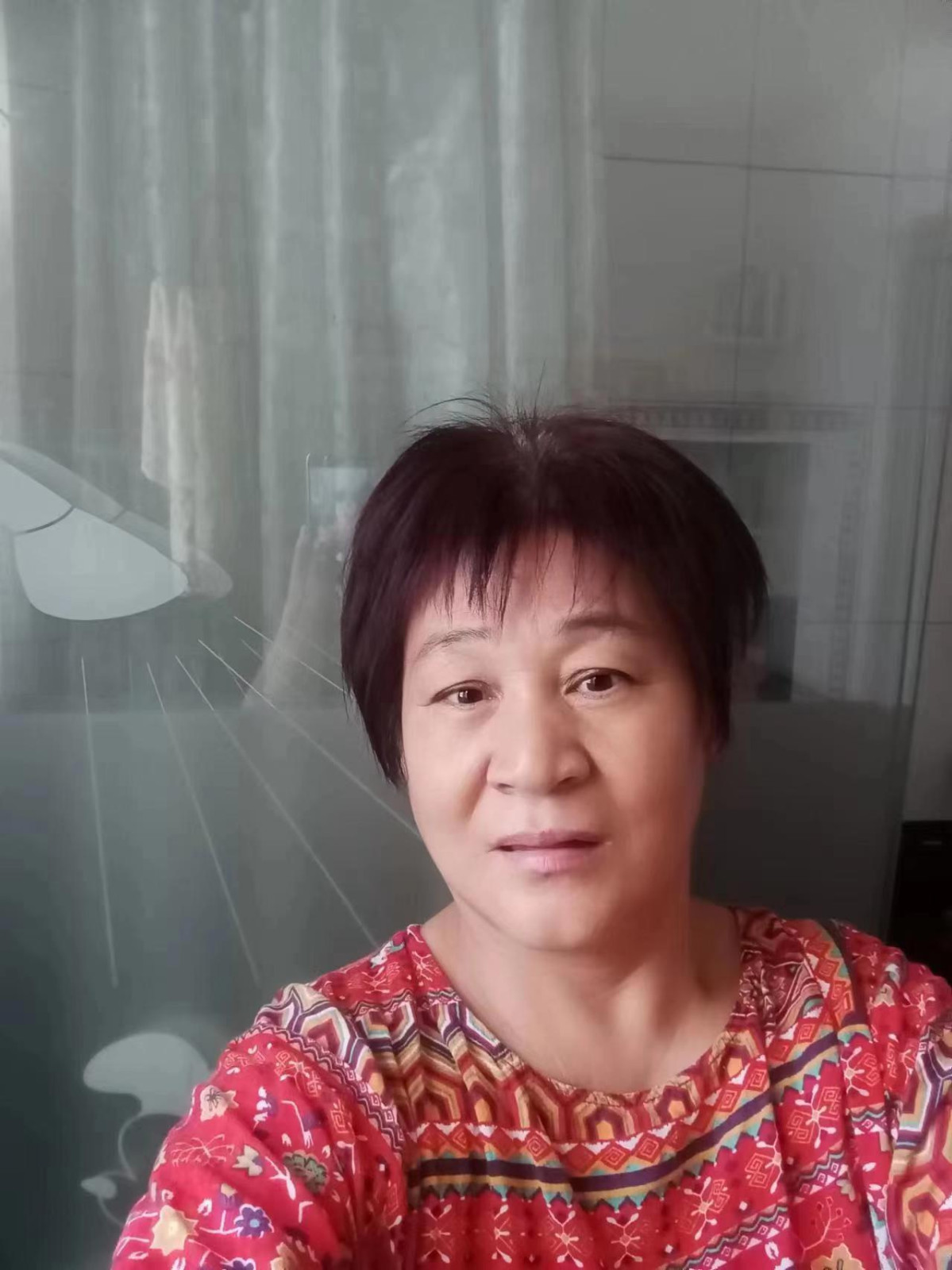 阿姨资料照片
