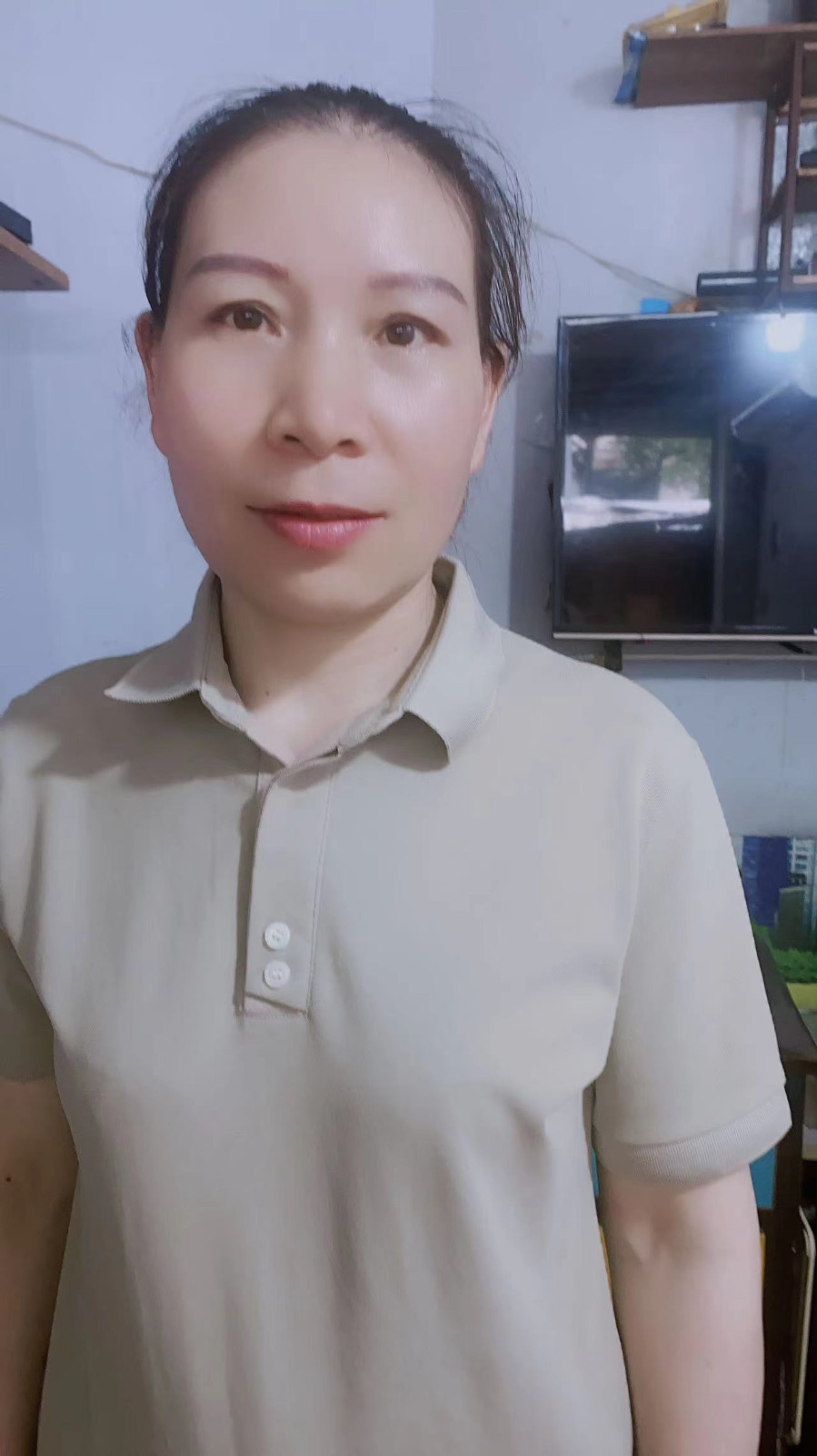 阿姨资料照片