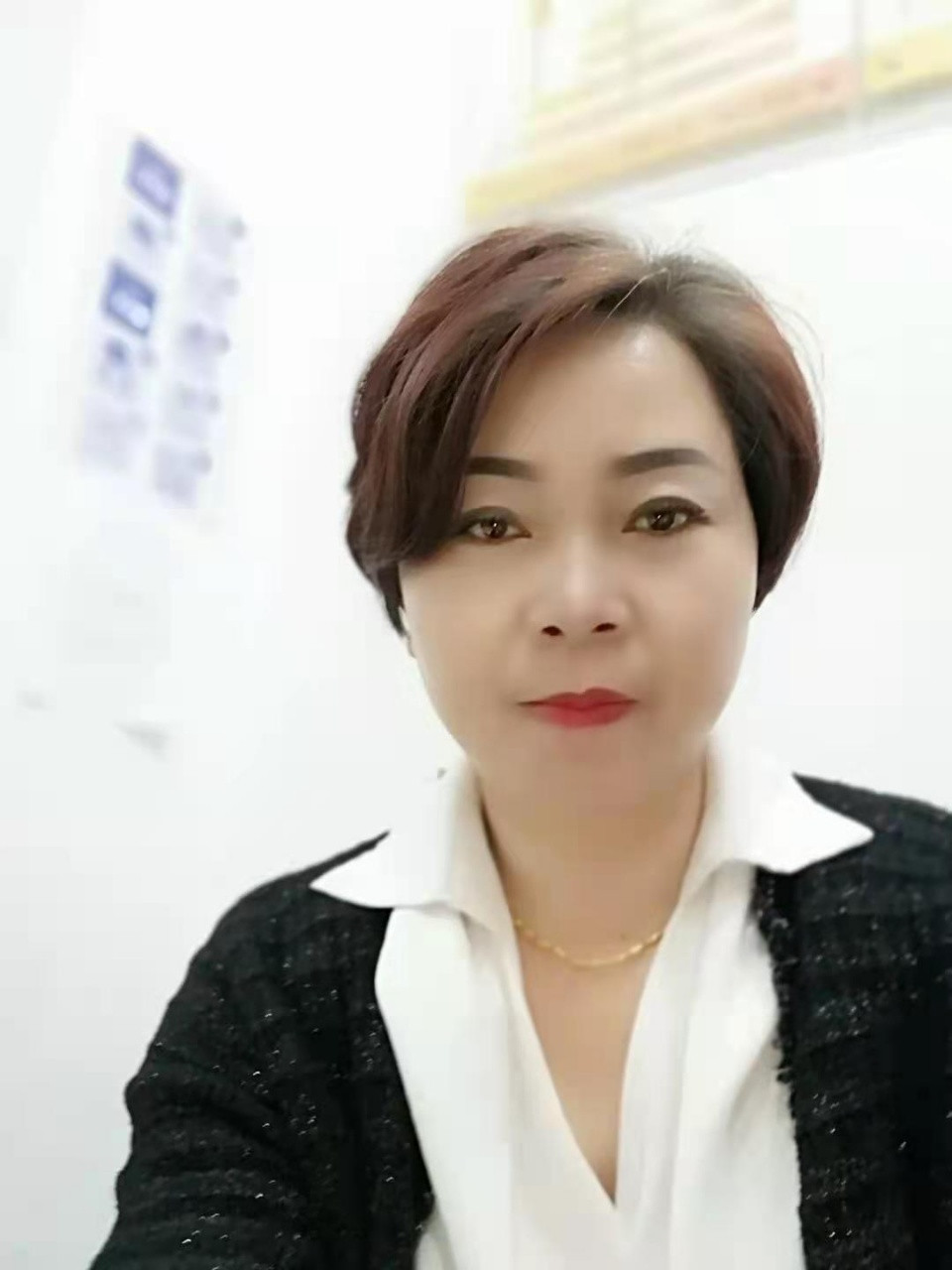 阿姨资料照片