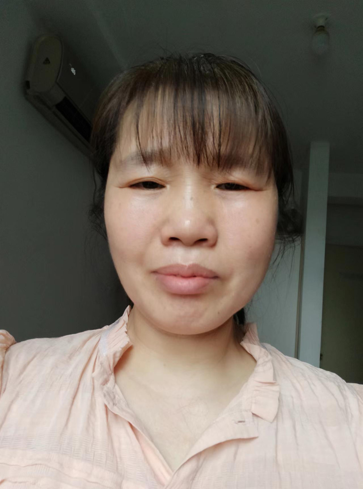 阿姨资料照片