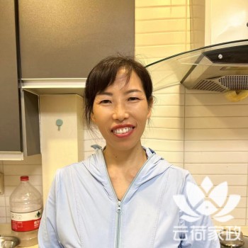阿姨资料照片