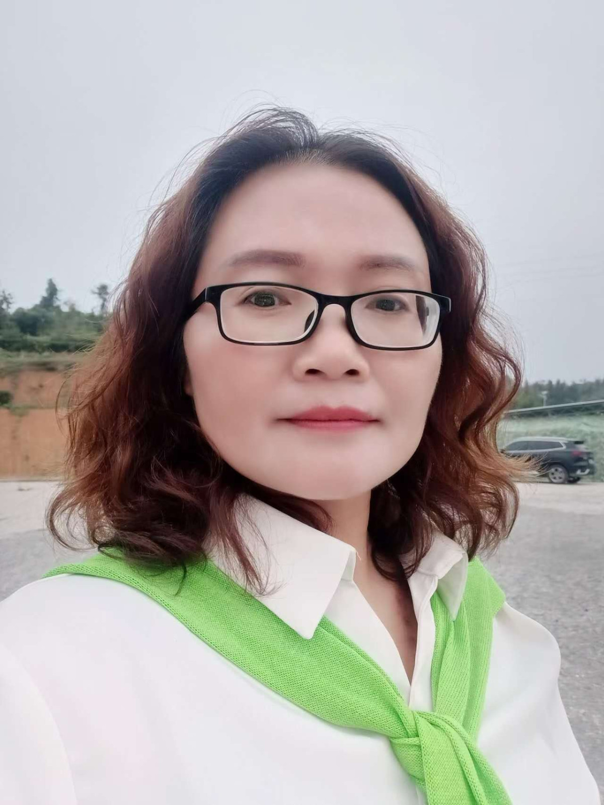 阿姨资料照片