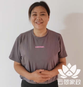 阿姨资料照片