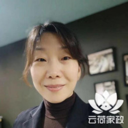 阿姨资料照片