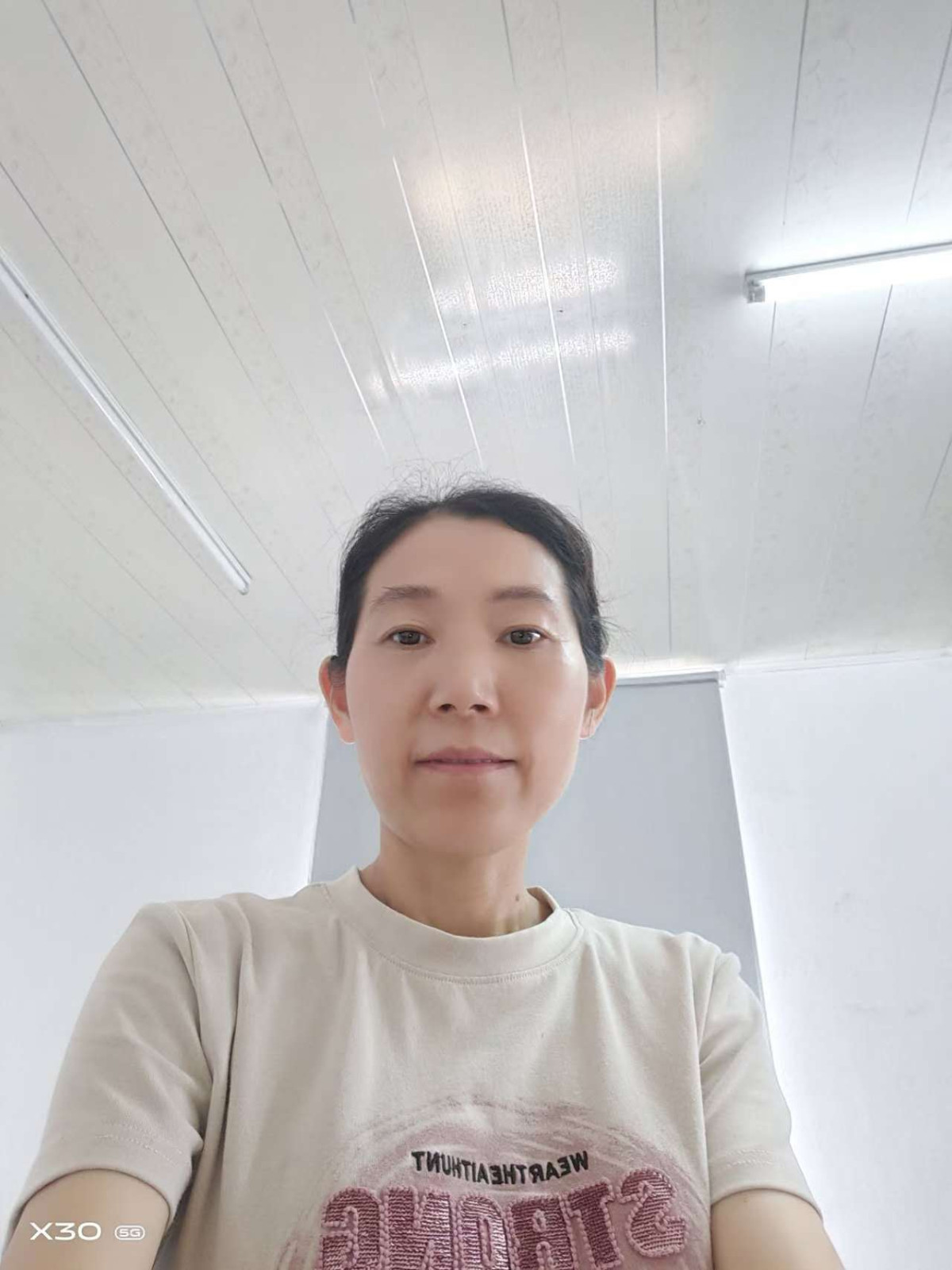 阿姨资料照片