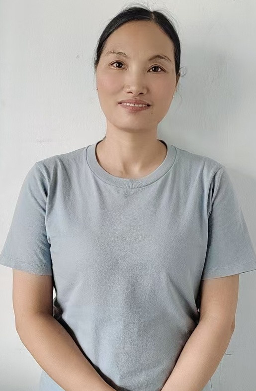 阿姨资料照片