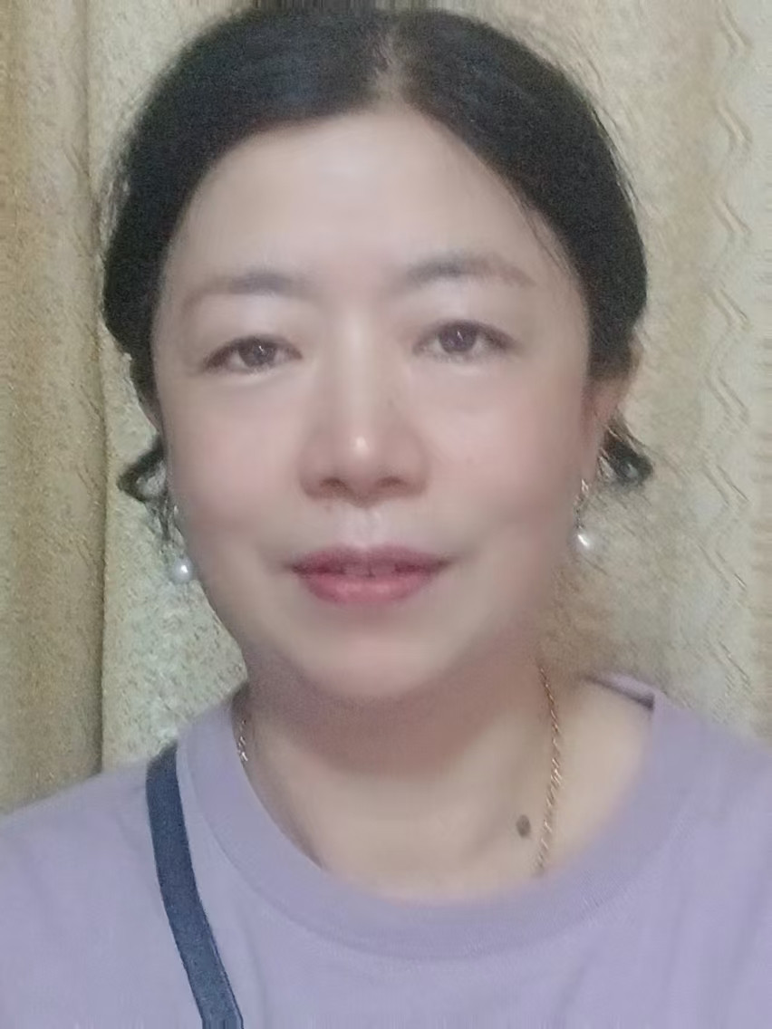 阿姨资料照片