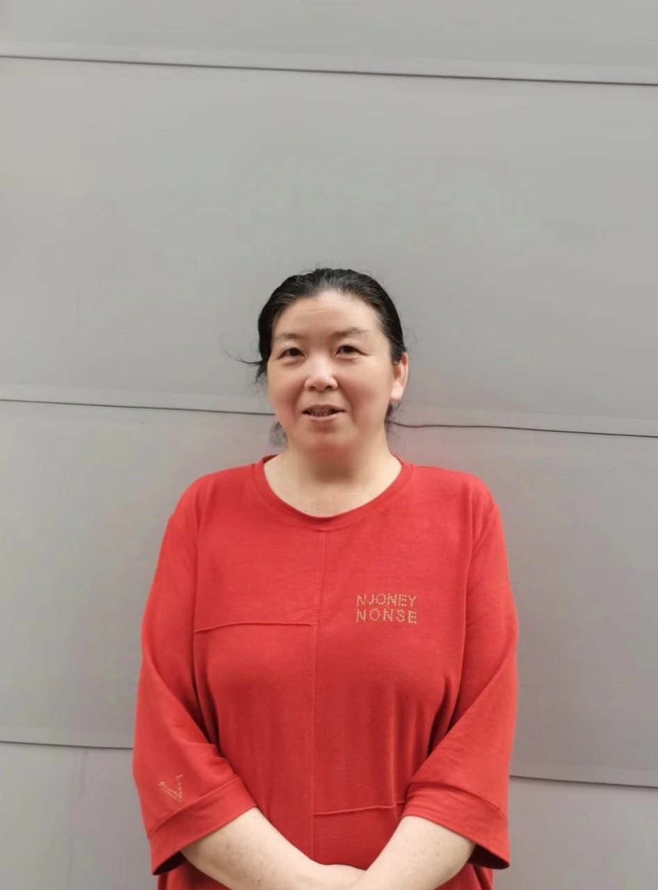阿姨资料照片