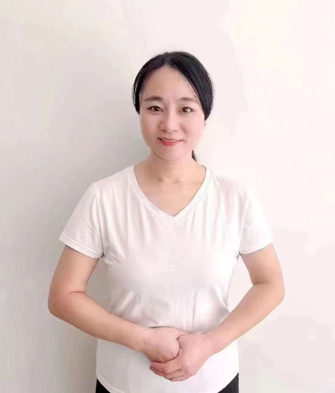 阿姨资料照片