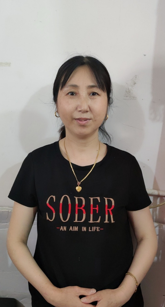 阿姨资料照片