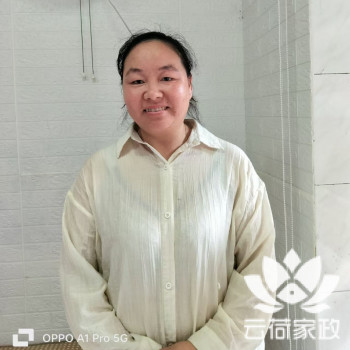 阿姨资料照片
