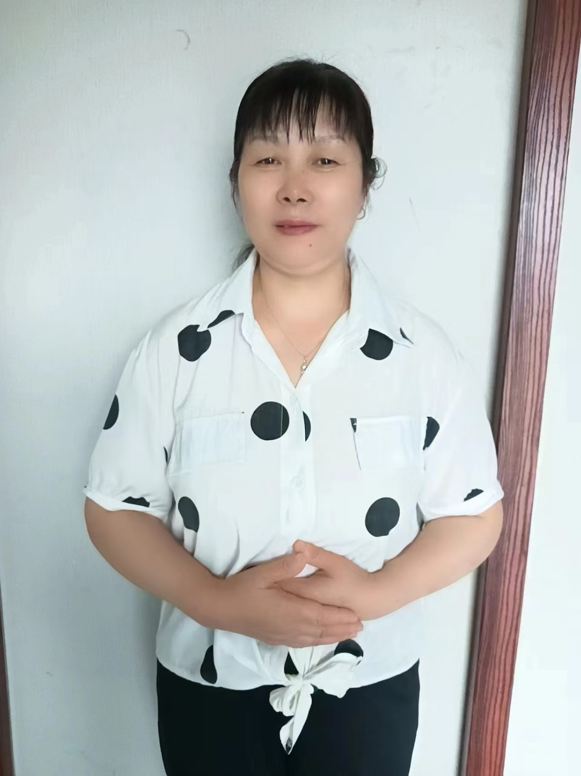 阿姨资料照片