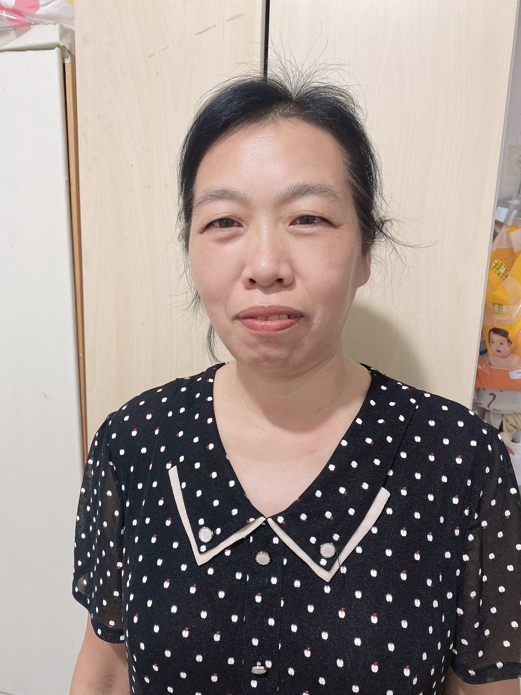 阿姨资料照片