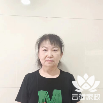 阿姨资料照片