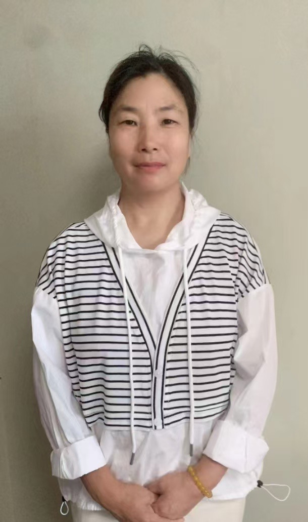 阿姨资料照片