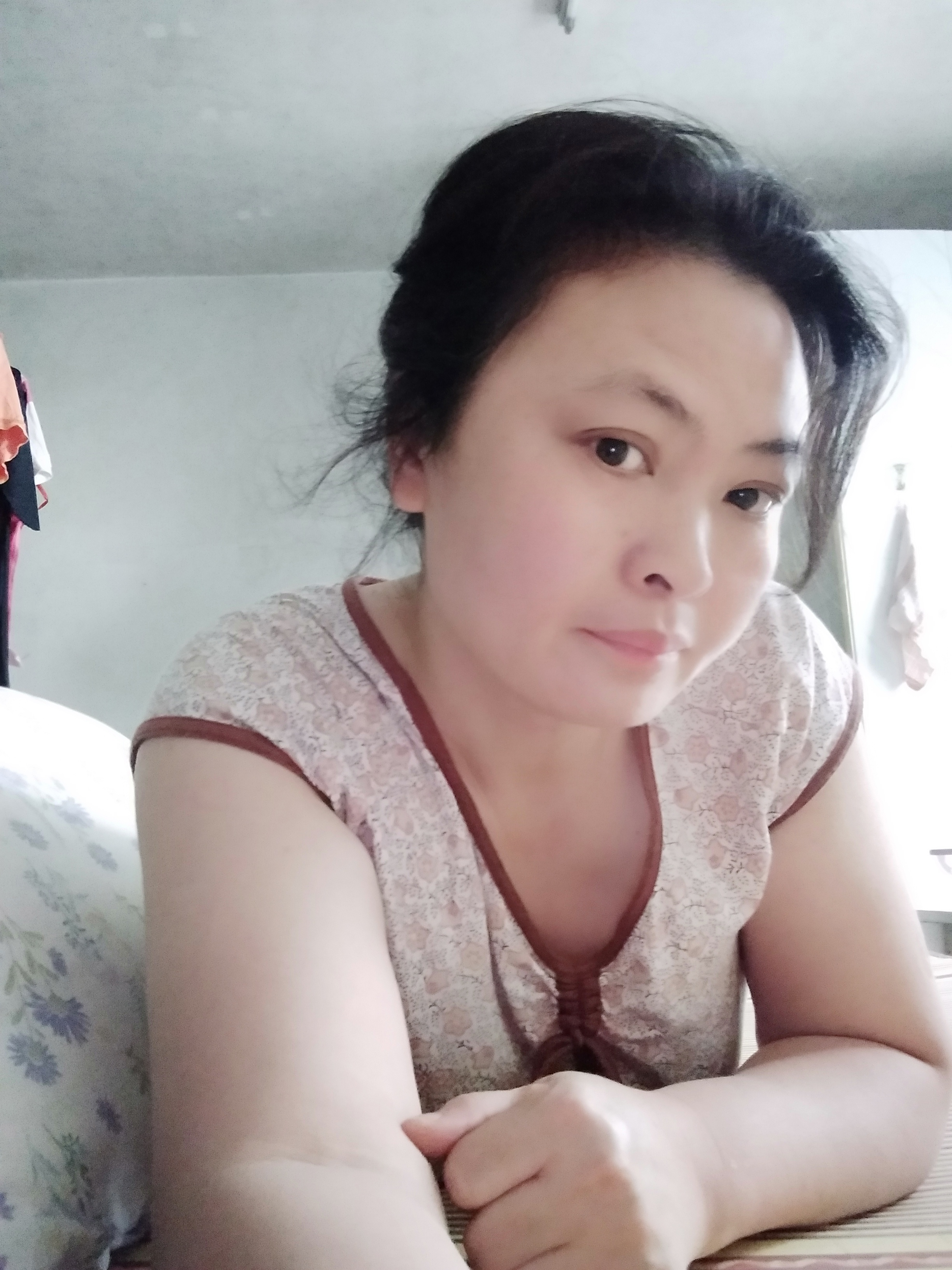 阿姨资料照片