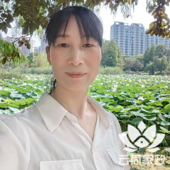 阿姨资料照片