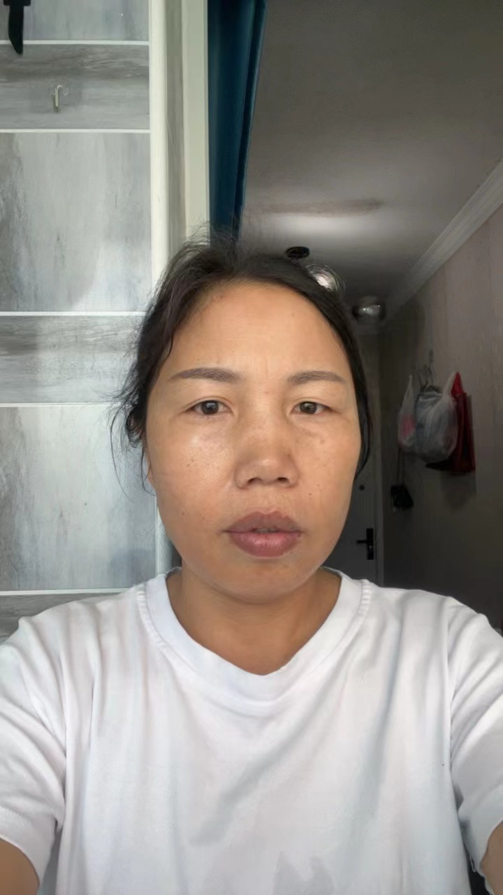 阿姨资料照片