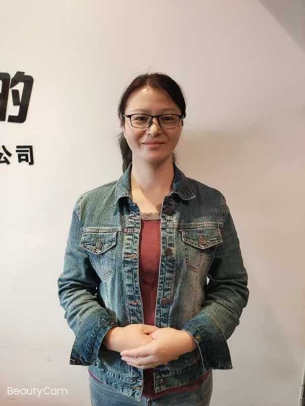 阿姨资料照片