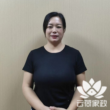 阿姨资料照片