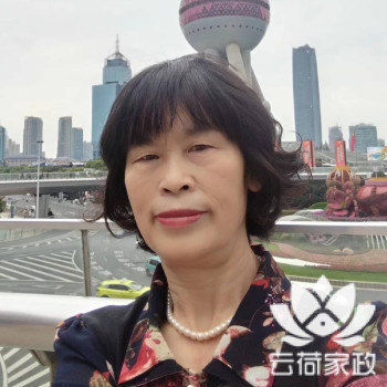 阿姨资料照片
