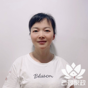 阿姨资料照片
