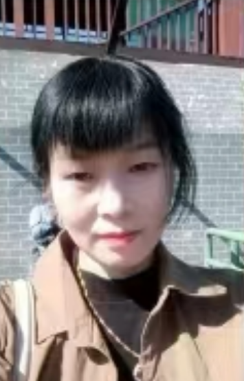 阿姨资料照片
