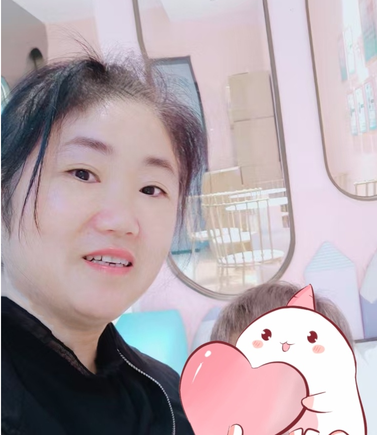 阿姨资料照片