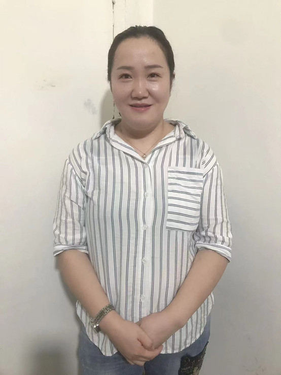 阿姨资料照片