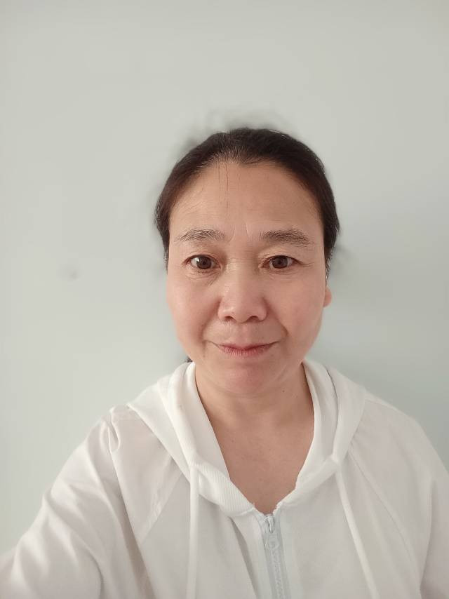 阿姨资料照片