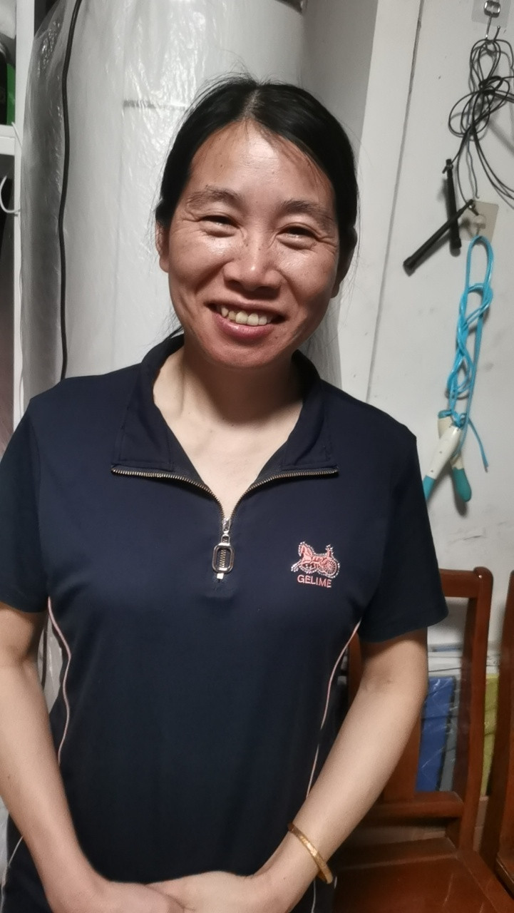 阿姨资料照片