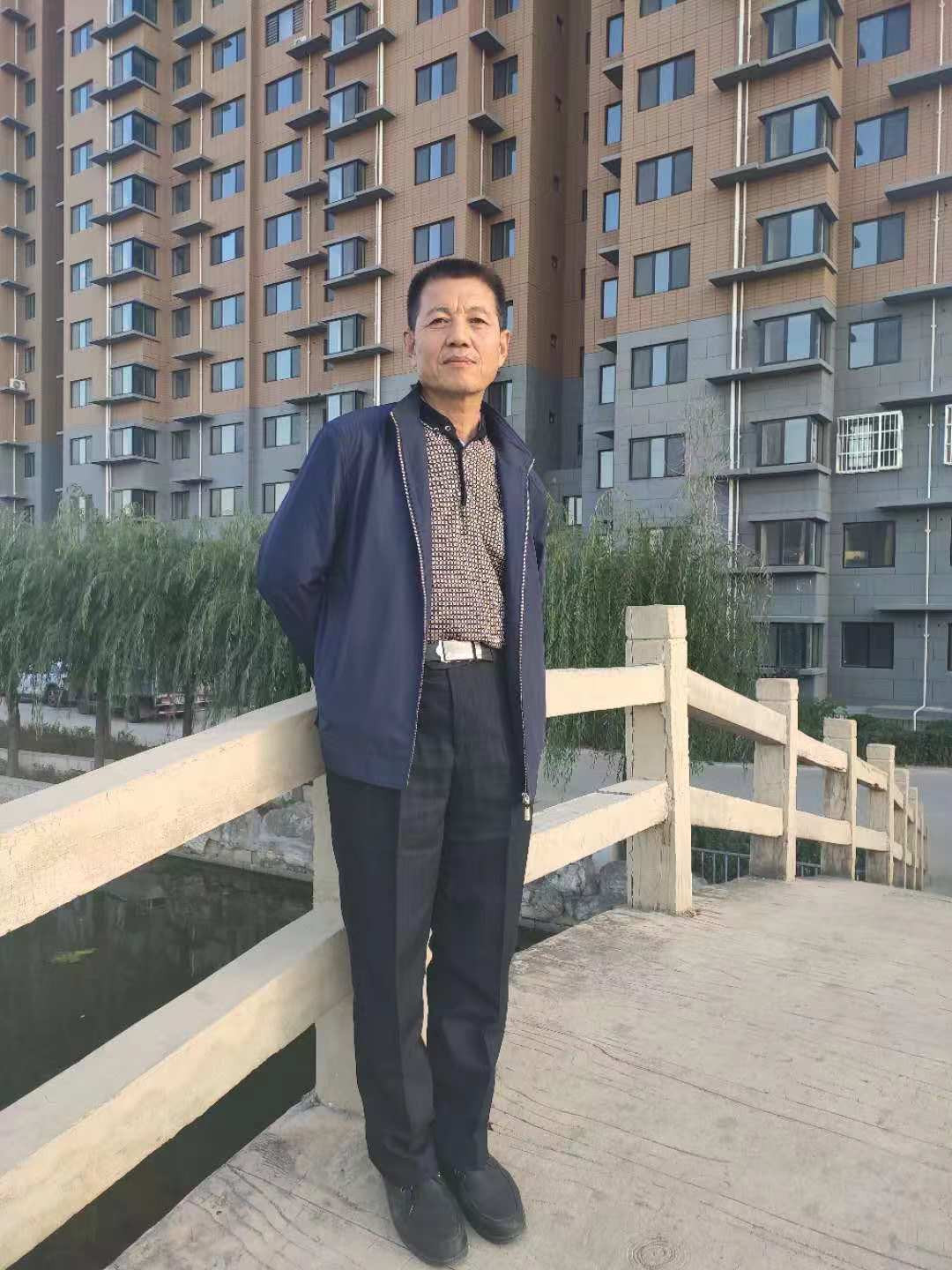 阿姨资料照片