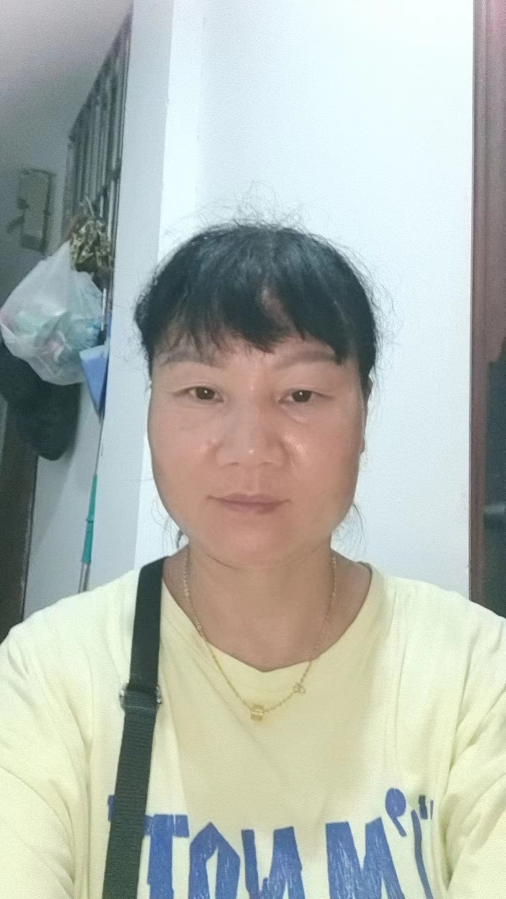 阿姨资料照片