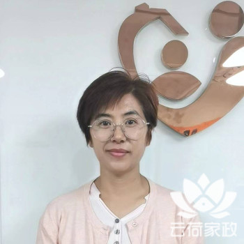 阿姨资料照片