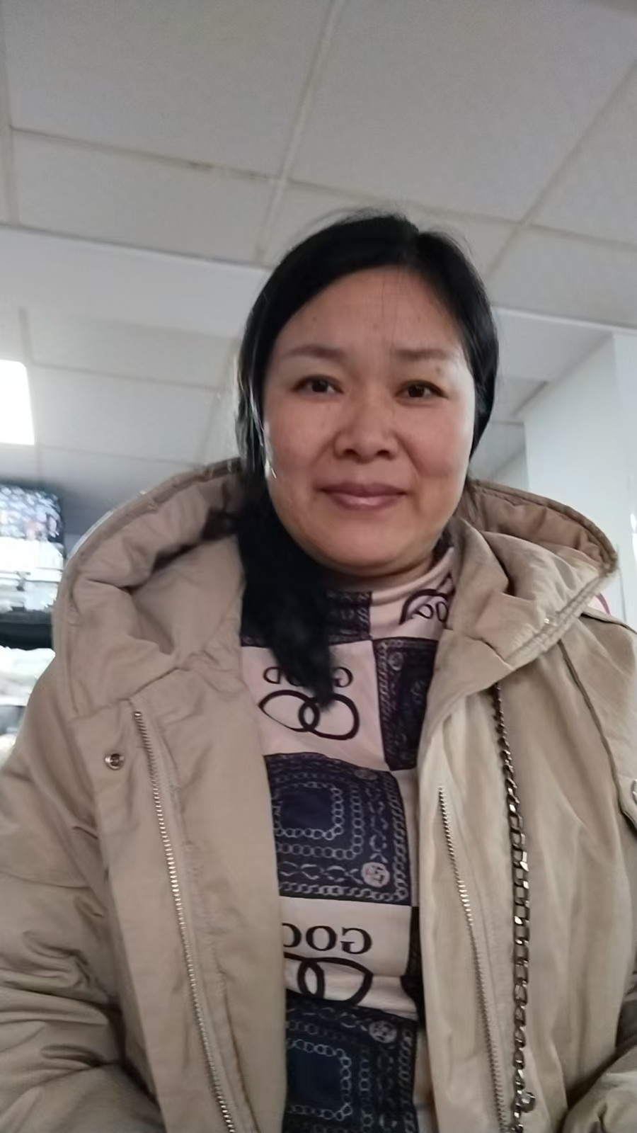 阿姨资料照片