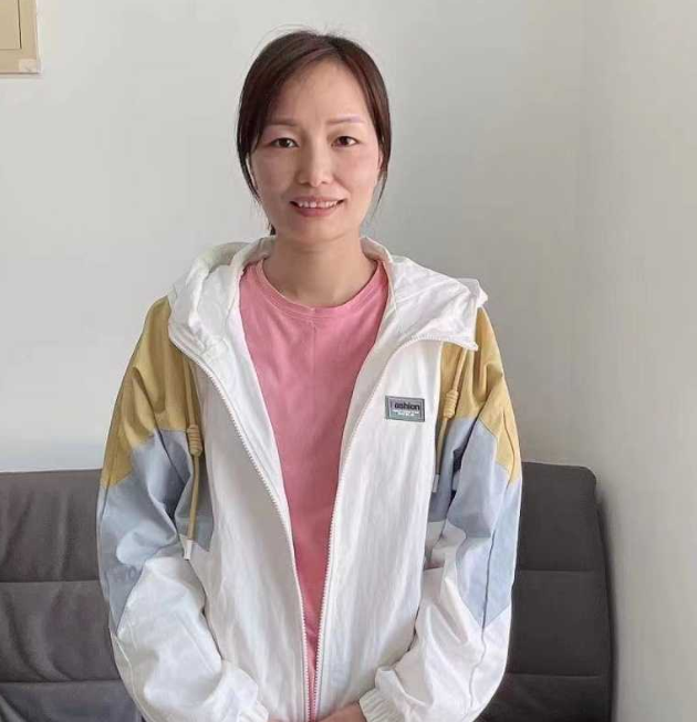 阿姨资料照片