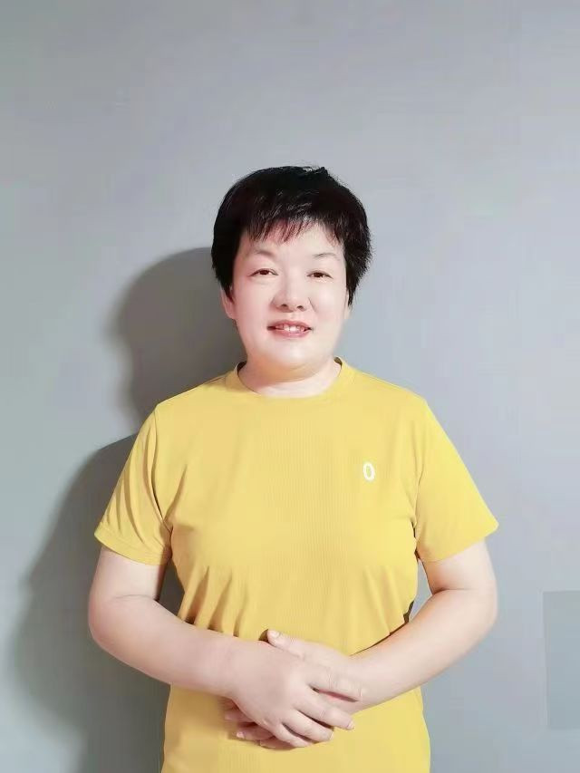 阿姨资料照片