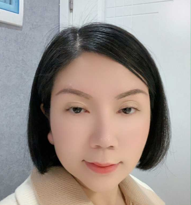 阿姨资料照片