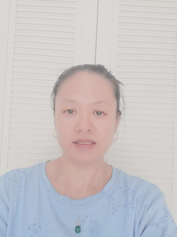 阿姨资料照片