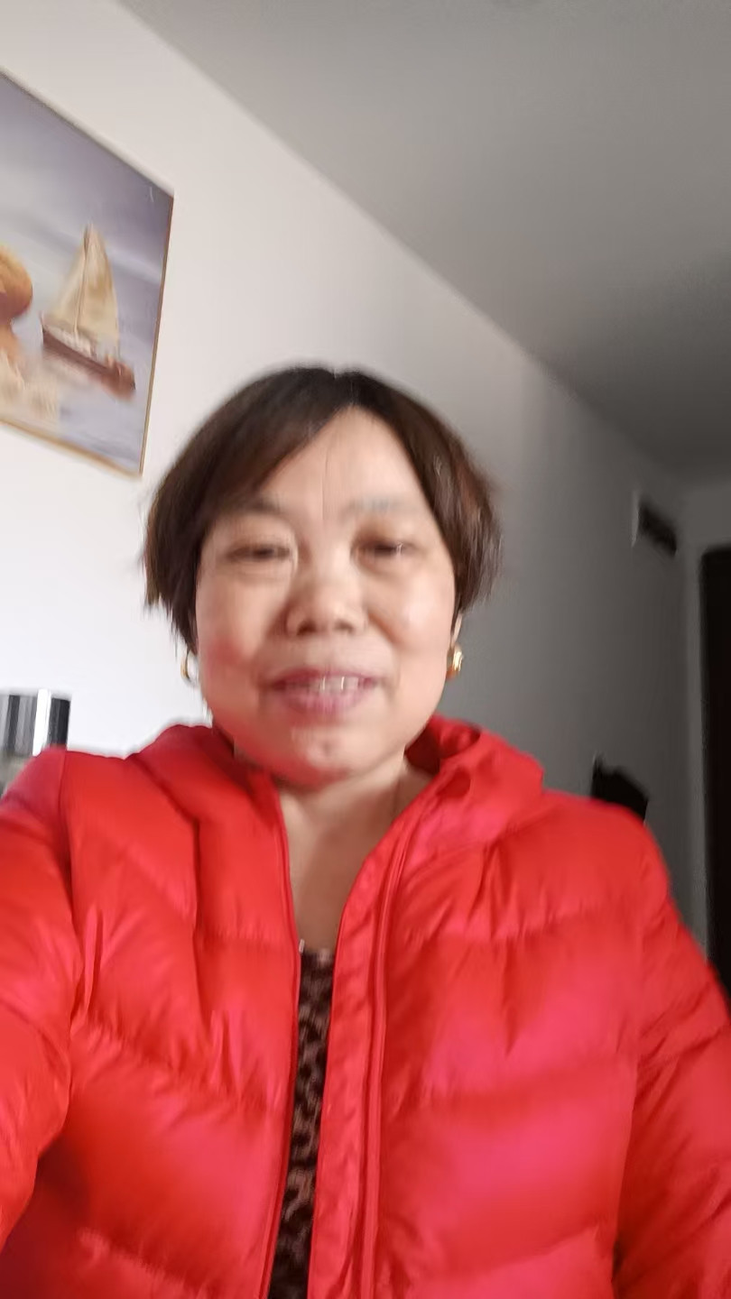 阿姨资料照片