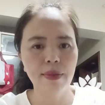 阿姨资料照片