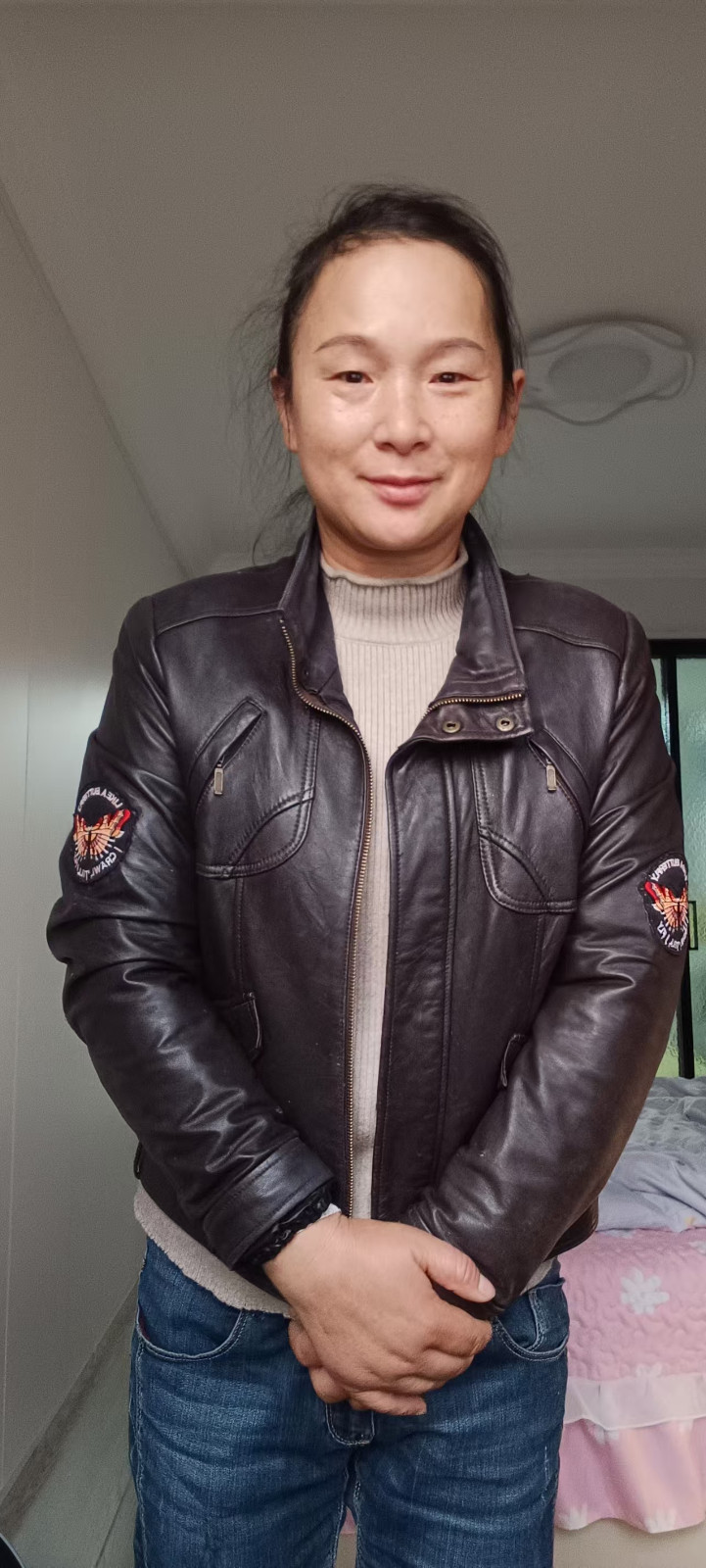 阿姨资料照片