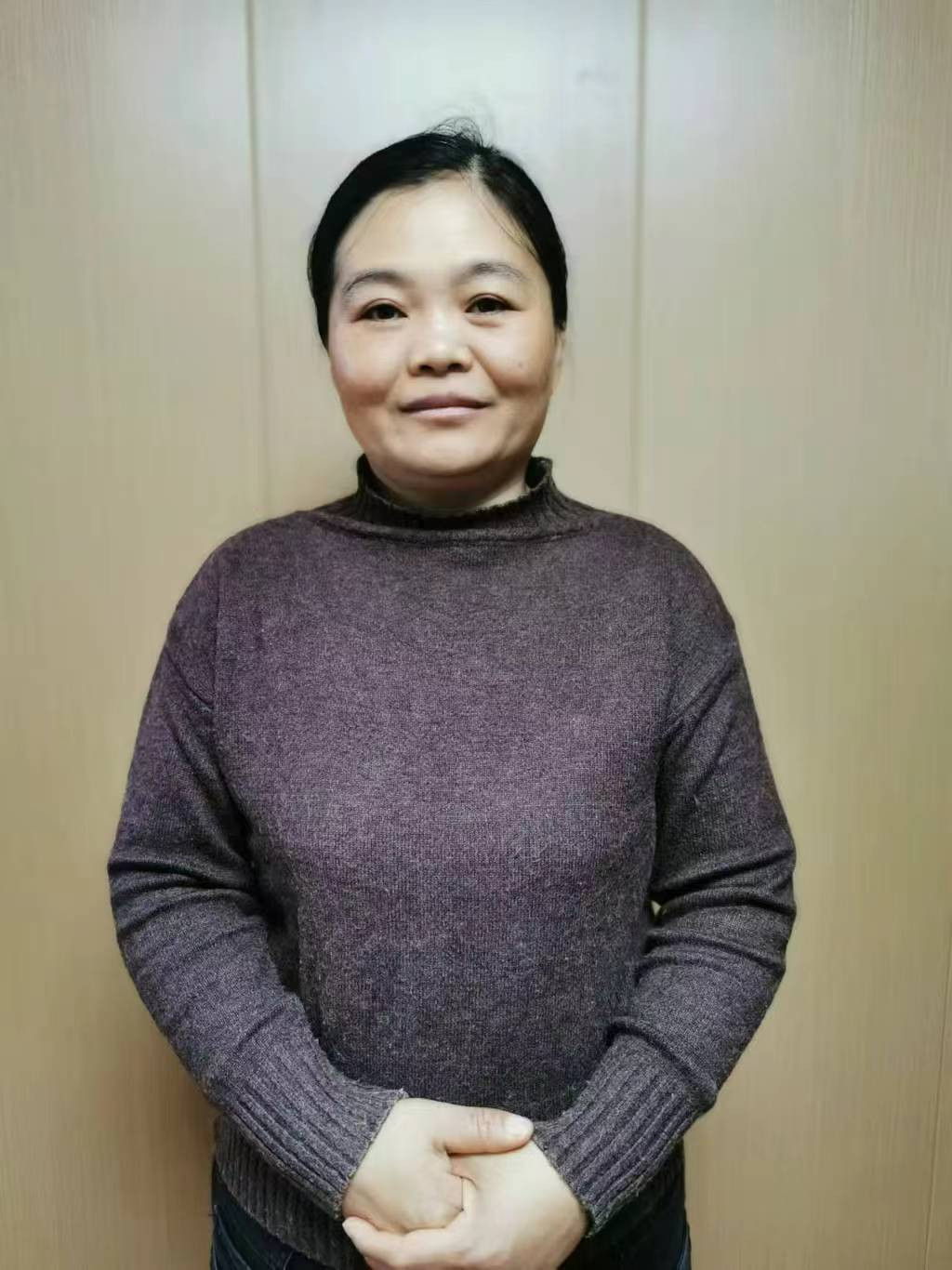 阿姨资料照片