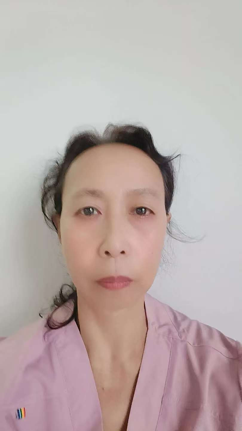 阿姨资料照片