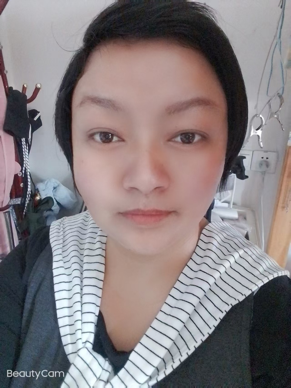 阿姨资料照片
